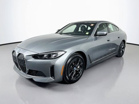 Used 2023 BMW i4 eDrive35 w/ Premium Package RWD image 2