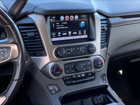 Used 2019 GMC Yukon Denali image 8