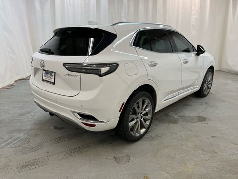 Certified 2022 Buick Envision Avenir w/ Technology Package II image 5