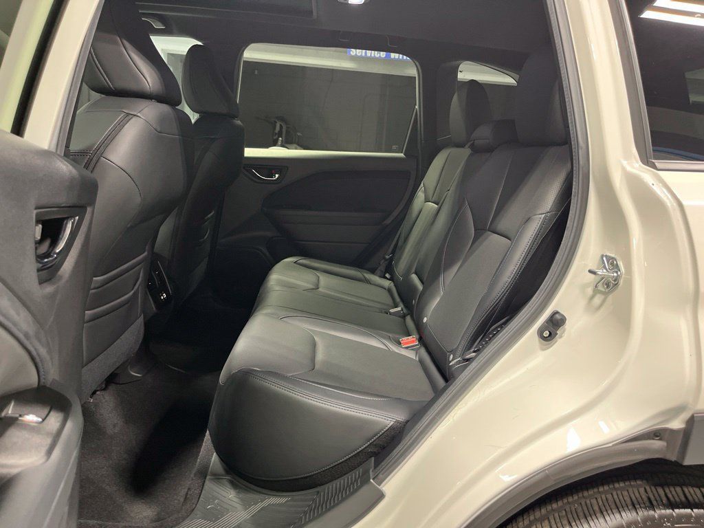 Used 2026 Subaru Forester Limited AWD/4WD image 34
