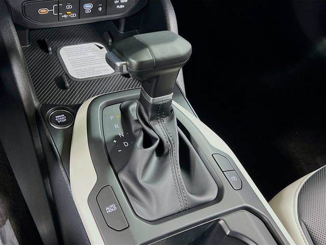 New 2025 Kia K4 GT-Line w/ GT-Line Premium Package FWD image 17