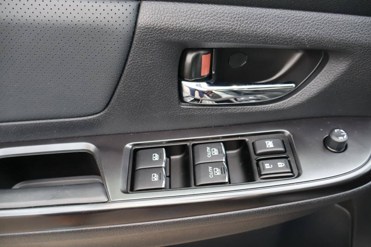 Used 2018 Subaru WRX Limited AWD/4WD image 10