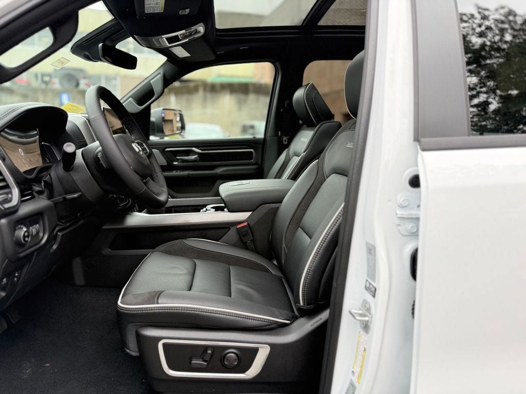 New 2026 RAM 1500 Laramie w/ Night Edition AWD/4WD image 23