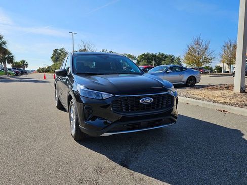 New 2026 Ford Escape Active w/ Active Premium Tech Pack image 2