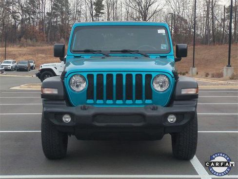 Certified 2019 Jeep Wrangler Sport image 18