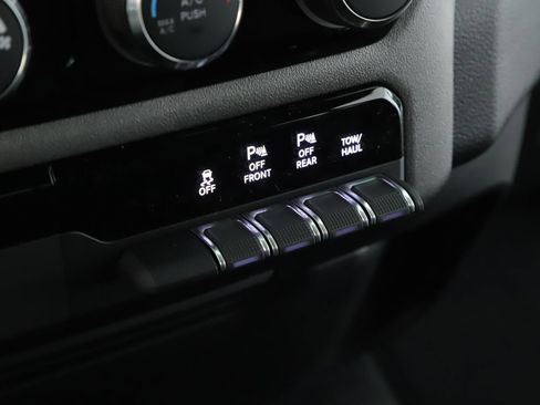 New 2025 RAM 1500 Tradesman w/ Night Edition image 18