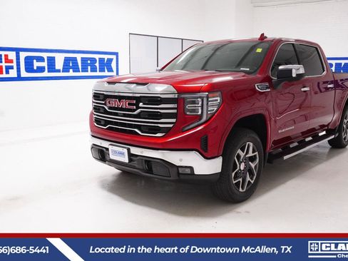 Used 2025 GMC Sierra 1500 SLT RWD image 1