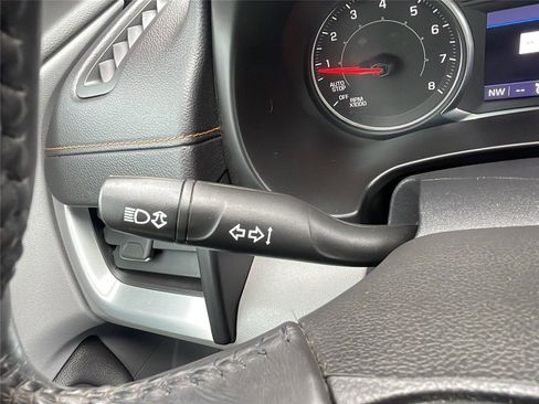 Used 2019 GMC Terrain SLE w/ Driver Convenience Package image 23