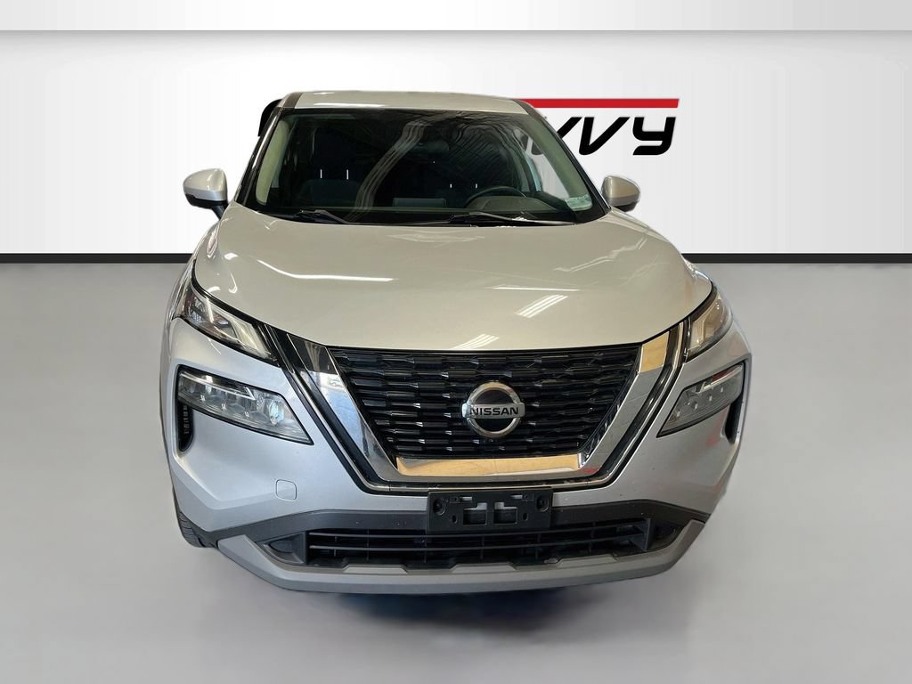 Used 2021 Nissan Rogue SV AWD/4WD image 2