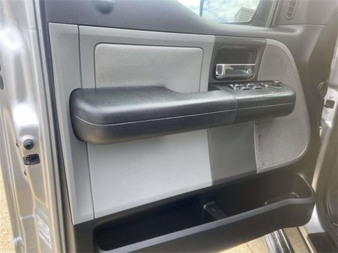 Used 2006 Ford F150 FX4 image 12