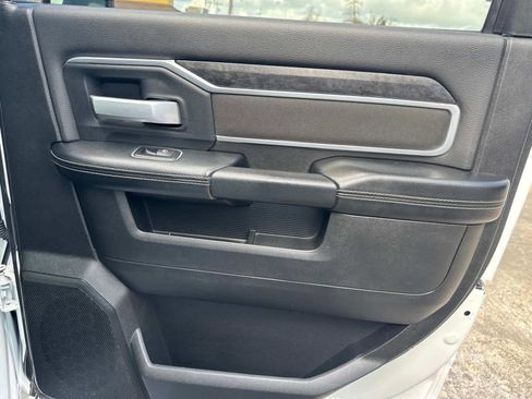 Used 2024 RAM 3500 Big Horn image 20