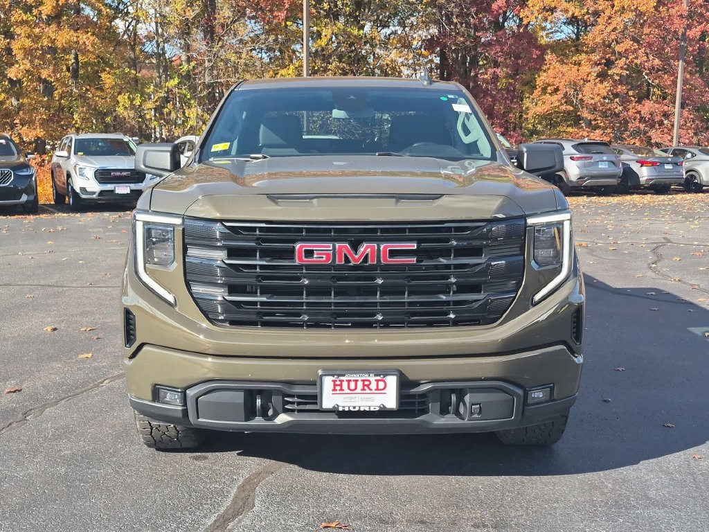 Used 2023 GMC Sierra 1500 Elevation w/ X31 Off-Road Package AWD/4WD image 11