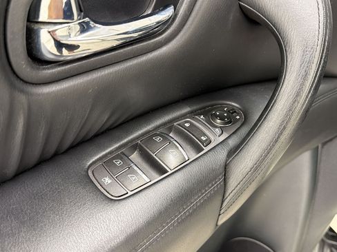 Used 2014 INFINITI QX80 2WD w/ Theater Package image 28