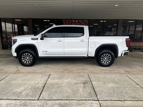 Used 2022 GMC Sierra 1500 AT4 w/ AT4 Premium Package image 7