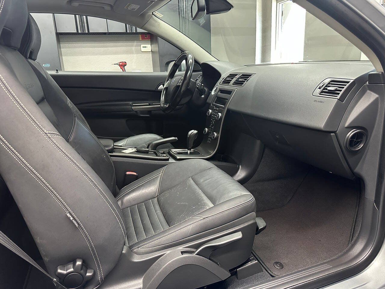 Used 2013 Volvo C30 T5 R-Design w/ Climate Pkg FWD image 31