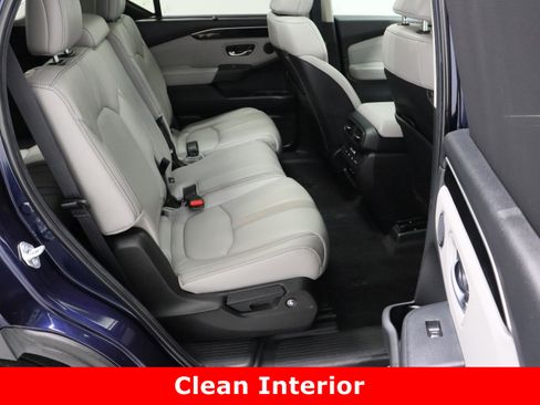 Used 2025 Honda Pilot Touring image 38