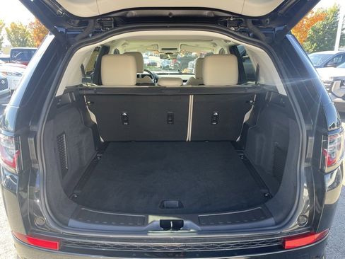 Used 2024 Land Rover Discovery Sport S image 34