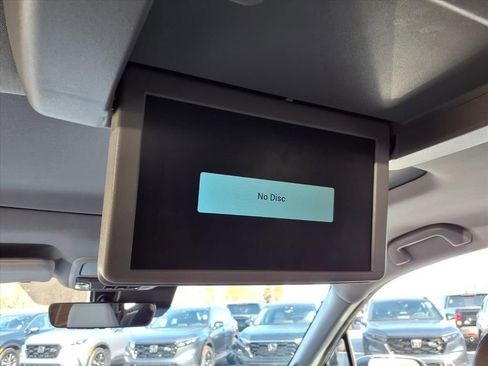 Used 2019 Honda Pilot Elite image 24