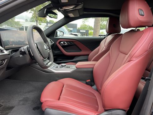 Used 2025 BMW 230i Coupe RWD image 16