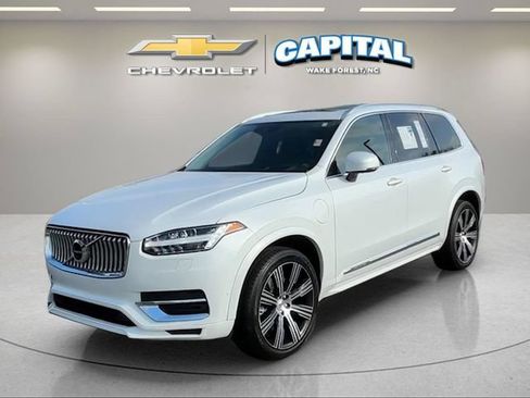 Used 2022 Volvo XC90 T8 Inscription w/ Advanced Package AWD/4WD image 1