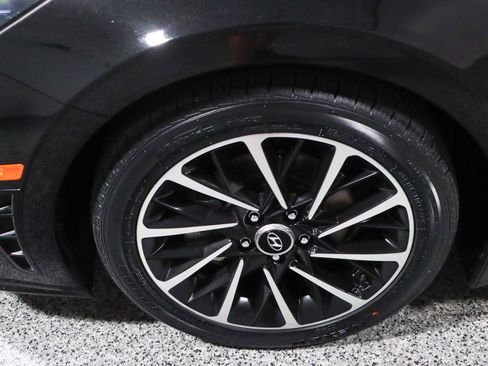 Used 2020 Hyundai Sonata SEL Plus image 11