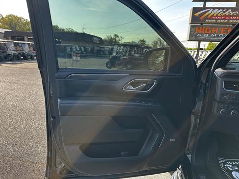 Used 2021 Chevrolet Tahoe RST w/ Luxury Package AWD/4WD image 20