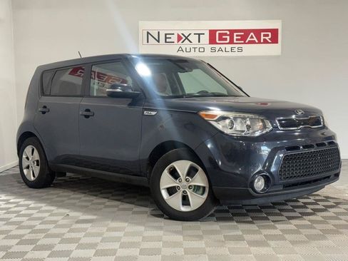 Used 2016 Kia Soul ! w/ Premium Package FWD image 1