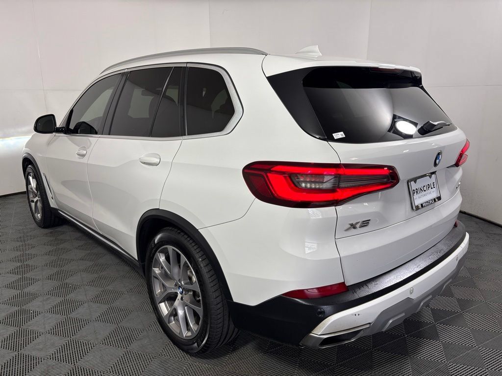 Used 2019 BMW X5 xDrive40i w/ Convenience Package AWD/4WD image 7