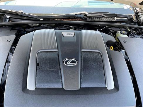 Used 2020 Lexus LS 500 w/ Interior Upgrade Package RWD image 10