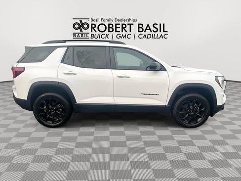 New 2027 GMC Terrain Elevation w/ Elevation Premium Package AWD/4WD image 9