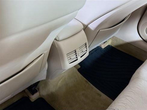 Used 2013 Lexus ES 300h 300h image 23