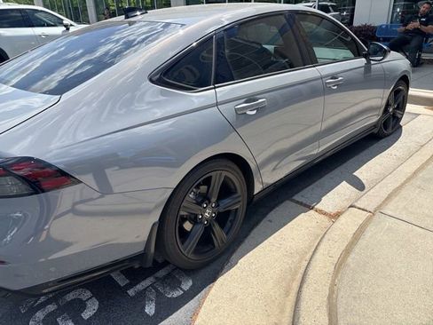 Used 2024 Honda Accord Sport image 10