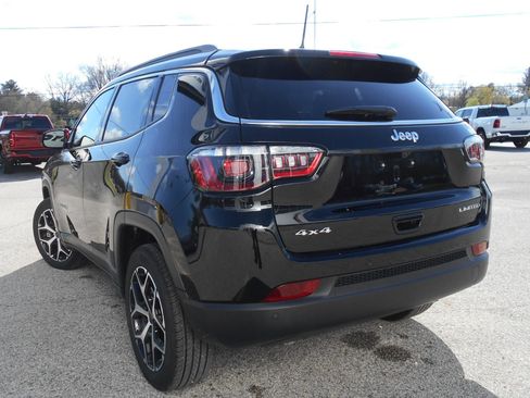 New 2026 Jeep Compass Limited AWD/4WD image 3