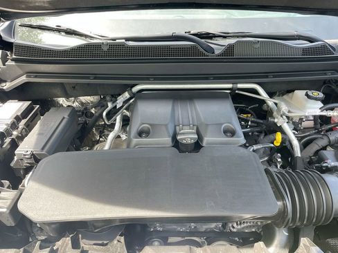 Used 2025 Chevrolet Colorado Trail Boss image 52