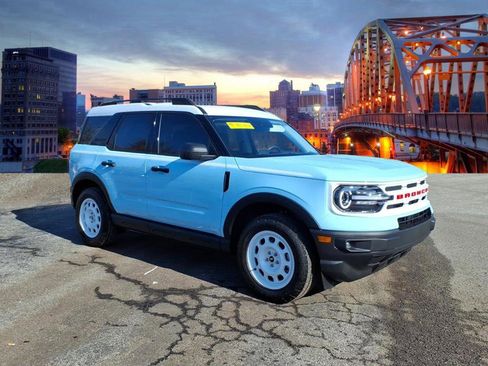 Used 2024 Ford Bronco Sport Heritage w/ Heritage Convenience Package image 1