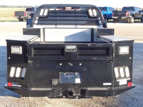 Used 2023 GMC Sierra 2500 Pro w/ Convenience Package image 7