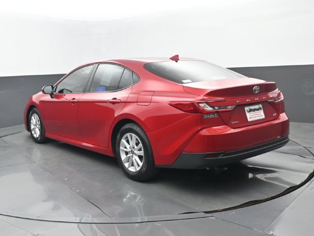 Used 2025 Toyota Camry LE FWD image 3
