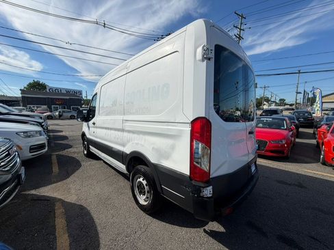 Used 2017 Ford Transit 250 130 Medium Roof RWD image 7