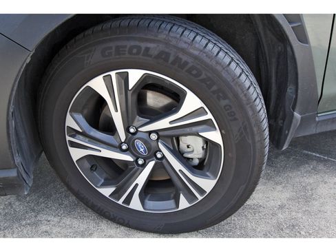 Used 2026 Subaru Crosstrek 2.5i Premium AWD/4WD image 28