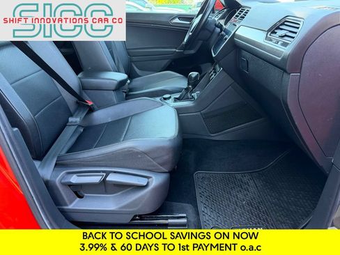 Used 2018 Volkswagen Tiguan SE w/ Panoramic Sunroof Package AWD/4WD image 16