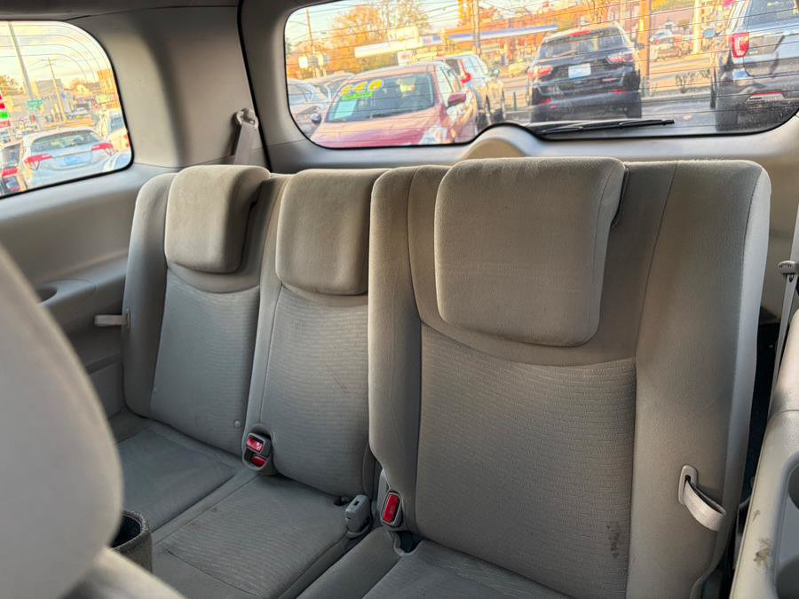 Used 2013 Nissan Quest S FWD image 14