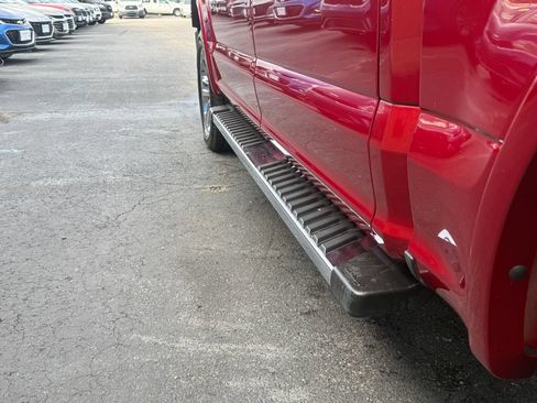 Used 2018 Ford F150 Lariat w/ Equipment Group 502A Luxury AWD/4WD image 15