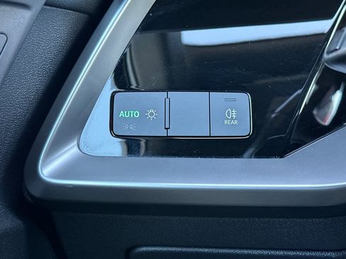 Used 2022 Audi A3 2.0T Premium image 29