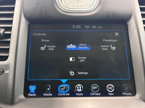 Used 2015 Chrysler 300 Limited RWD image 41