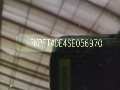 Used 2025 Kia K4 LXS image 33