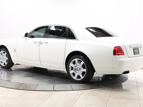 Used 2013 Rolls-Royce Ghost RWD image 82