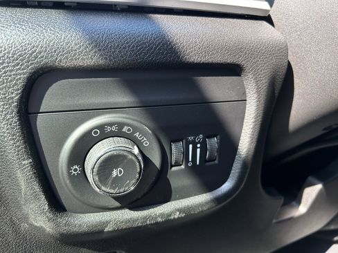 New 2026 Jeep Grand Cherokee Limited image 14