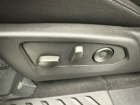 New 2026 Chevrolet Colorado LT AWD/4WD image 13