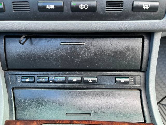 Used 2006 BMW 325Ci Convertible RWD image 9