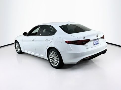 Used 2022 Alfa Romeo Giulia Sprint AWD/4WD image 7